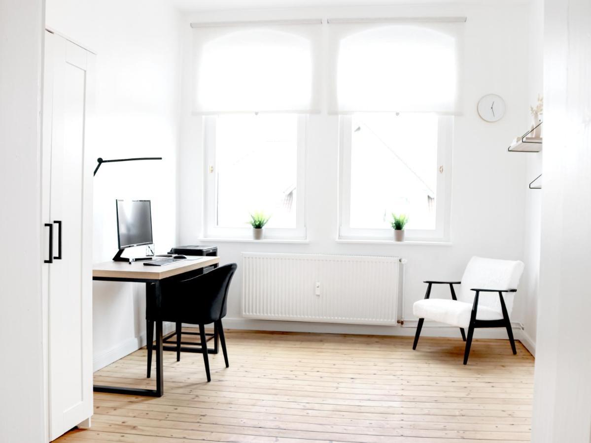 Lightplace • Design • Boxspring • Kueche • Homeoffice •City Nah ブラウンシュバイク エクステリア 写真